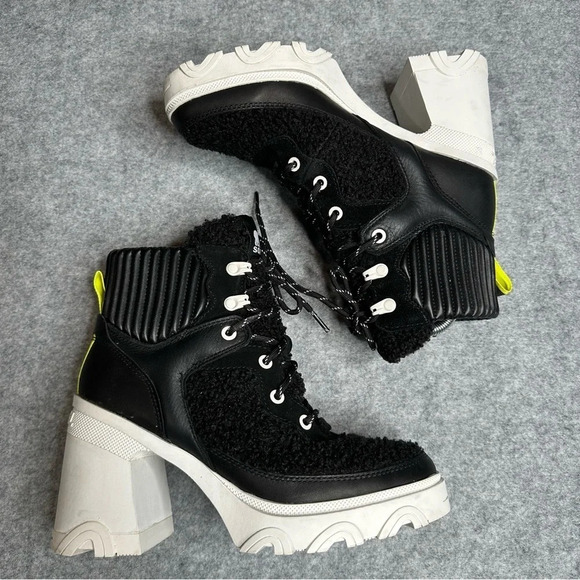 Sorel Women's Brex Leather & Faux Shearling Block Heel Lace-Up Bootie  Sz: 8 - Picture 9 of 13